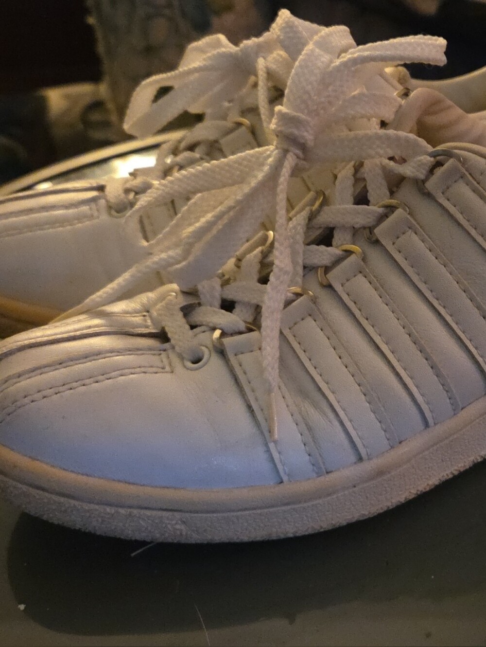 K-Swiss Women's White Low-Top Casual Sneakers